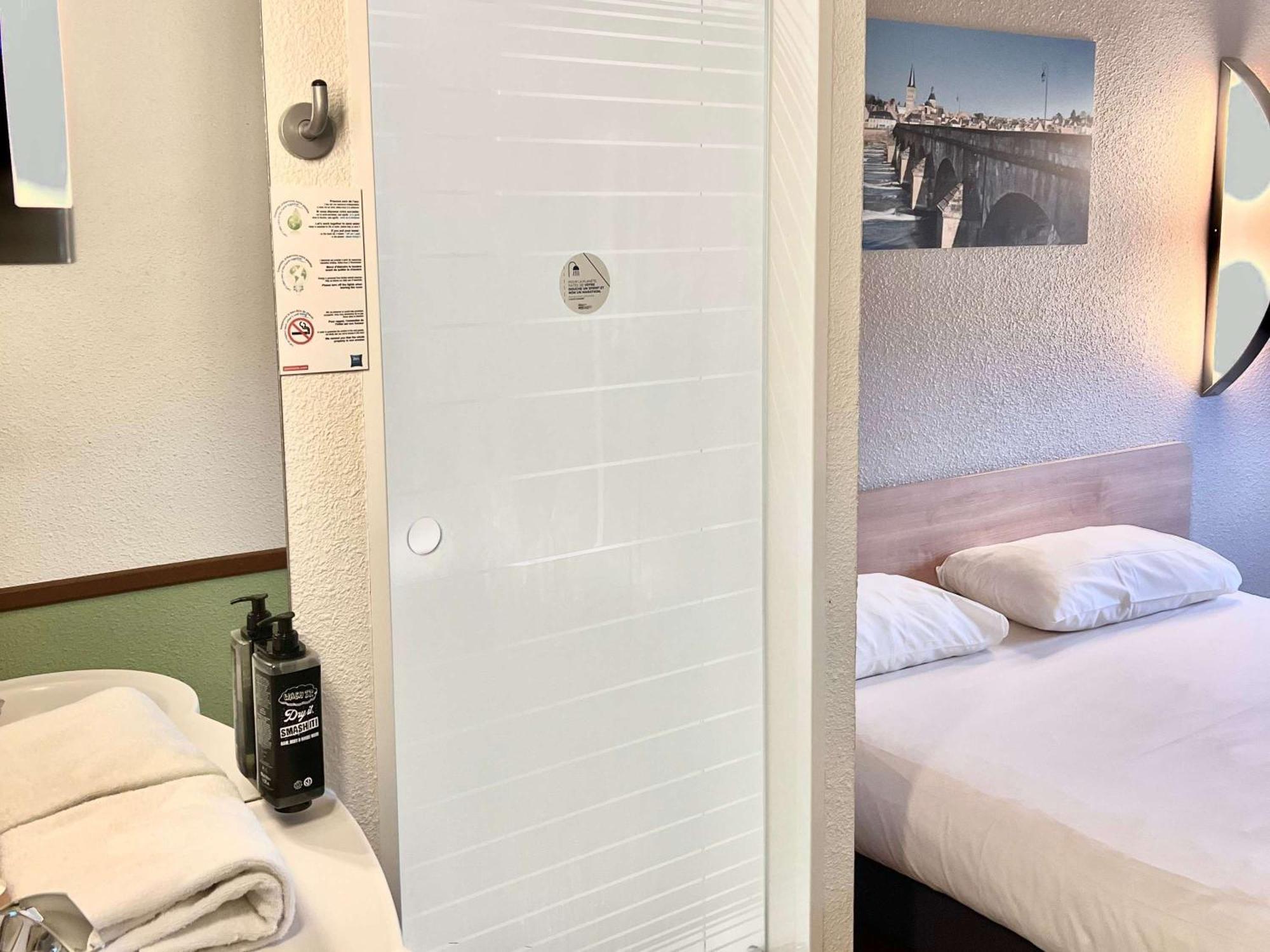 Hotel Ibis Budget Cosne Sur Loire Exteriér fotografie